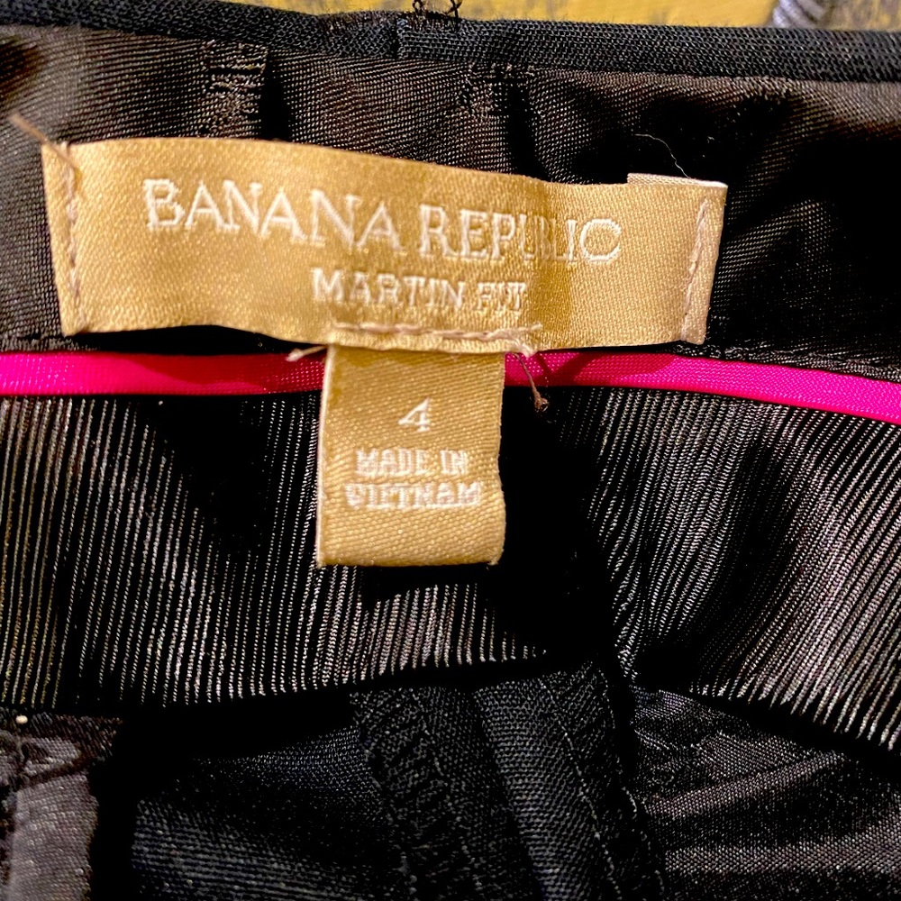 Dress pants.  Banana Republic, Martin Fit:  size 4